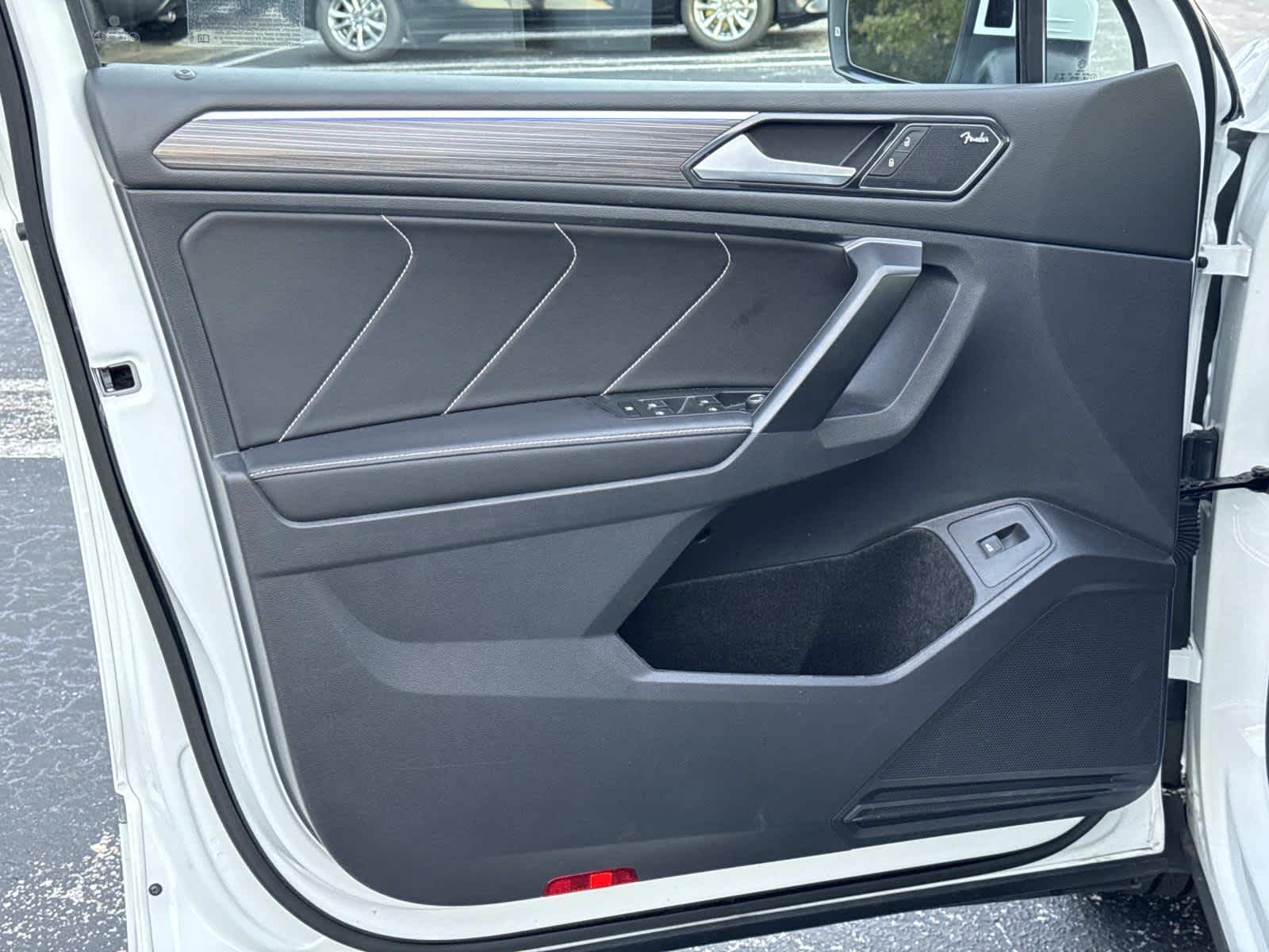 2024 Volkswagen Tiguan SEL R-Line