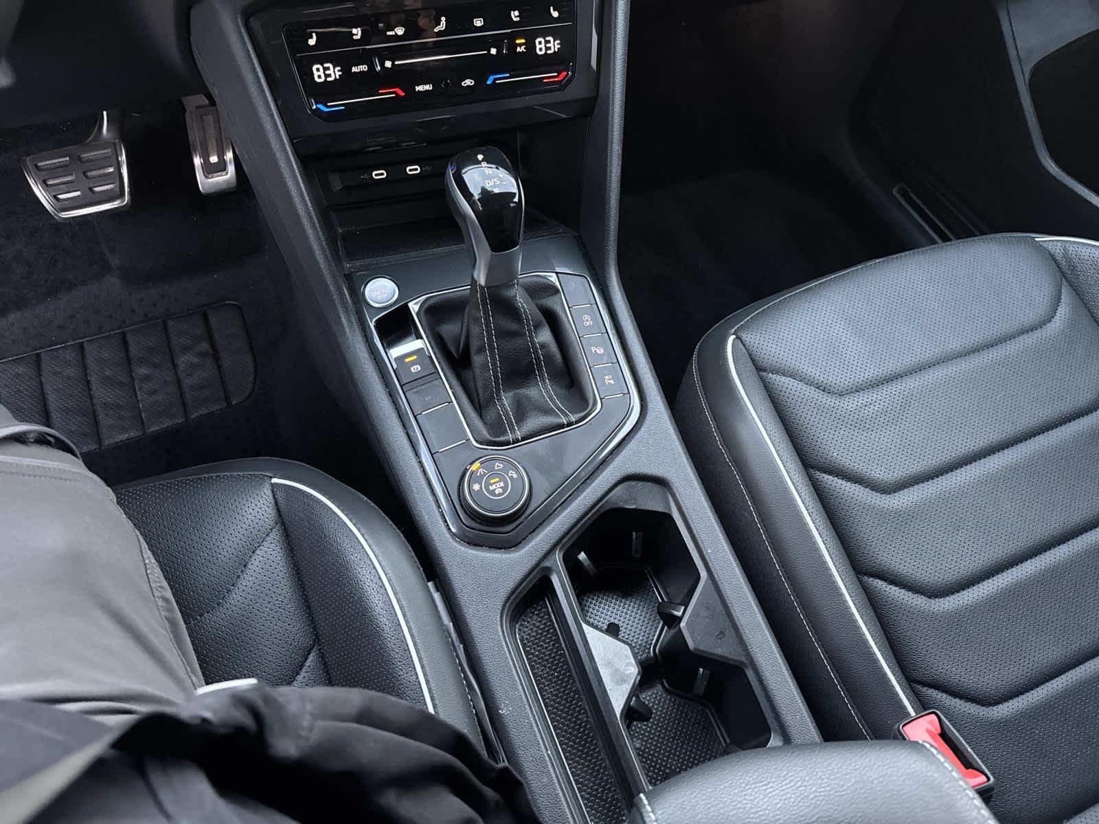 2024 Volkswagen Tiguan SEL R-Line