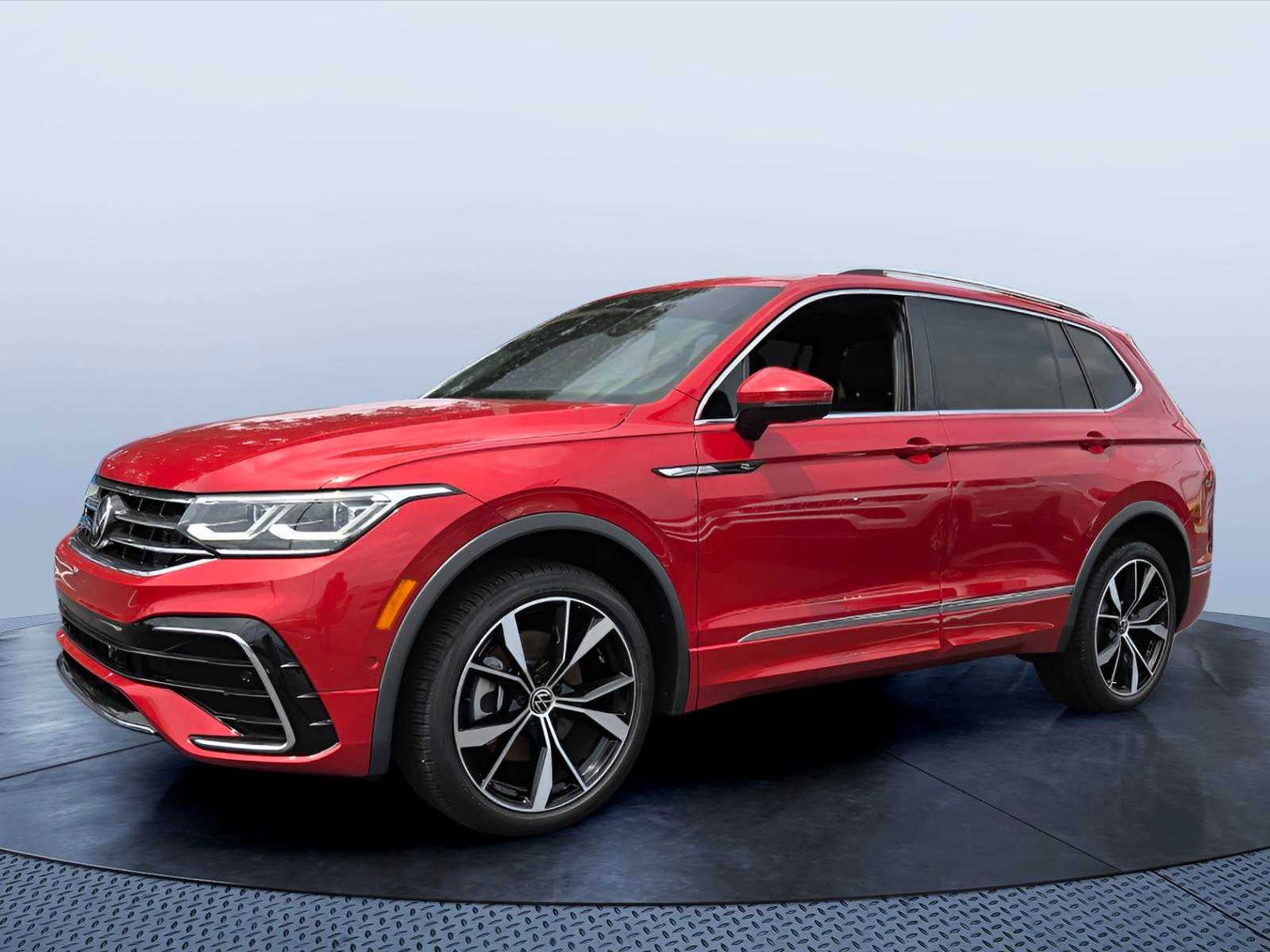 2024 Volkswagen Tiguan SEL R-Line