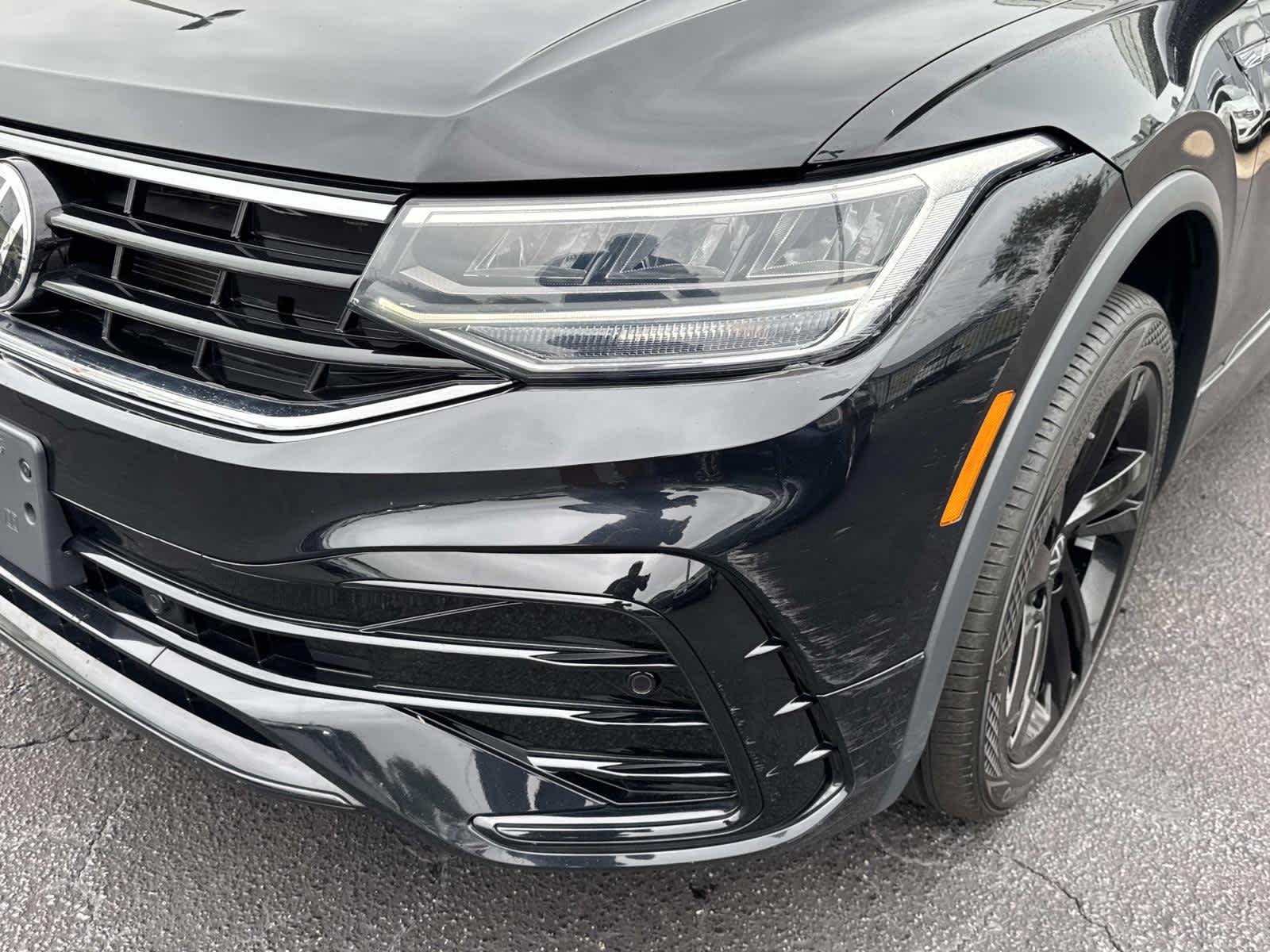2024 Volkswagen Tiguan SE R-Line Black