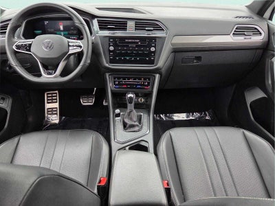 2022 Volkswagen Tiguan SE R-Line Black