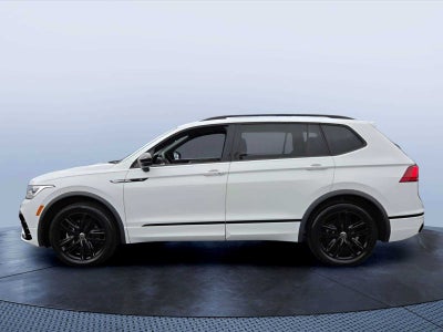2022 Volkswagen Tiguan SE R-Line Black