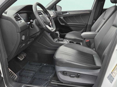 2022 Volkswagen Tiguan SE R-Line Black