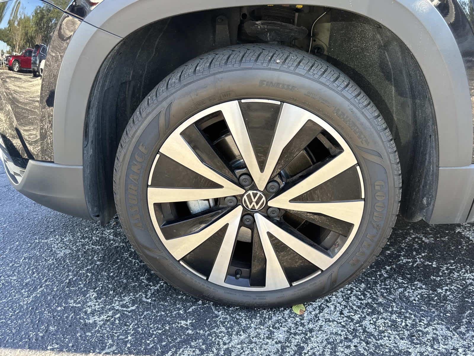 2022 Volkswagen Taos SE