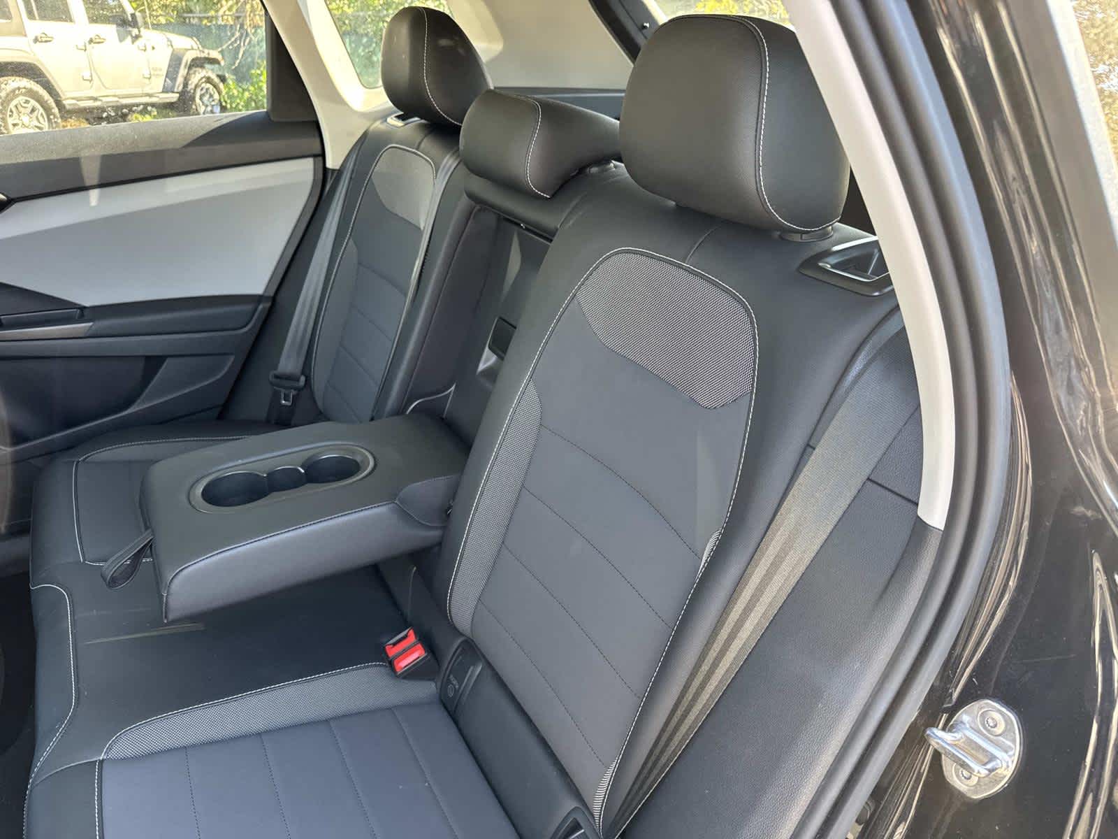 2022 Volkswagen Taos SE