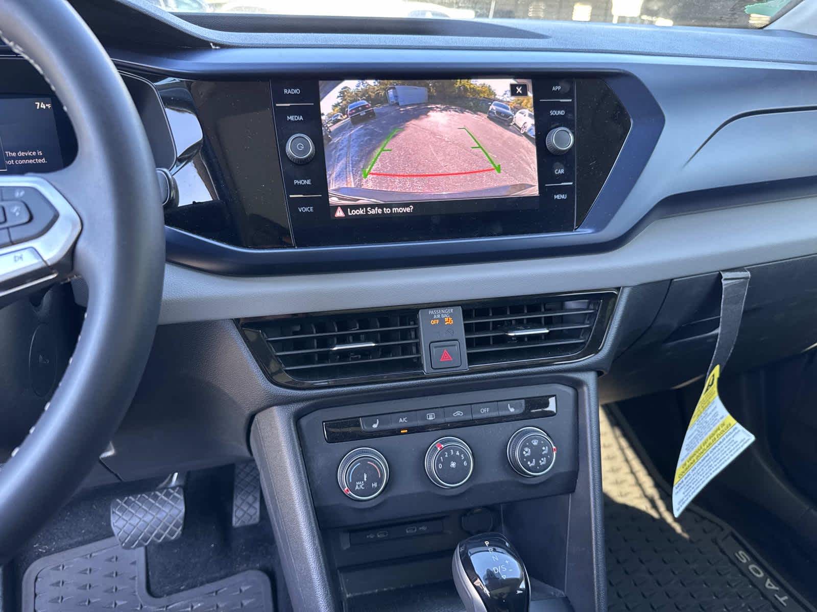 2022 Volkswagen Taos SE