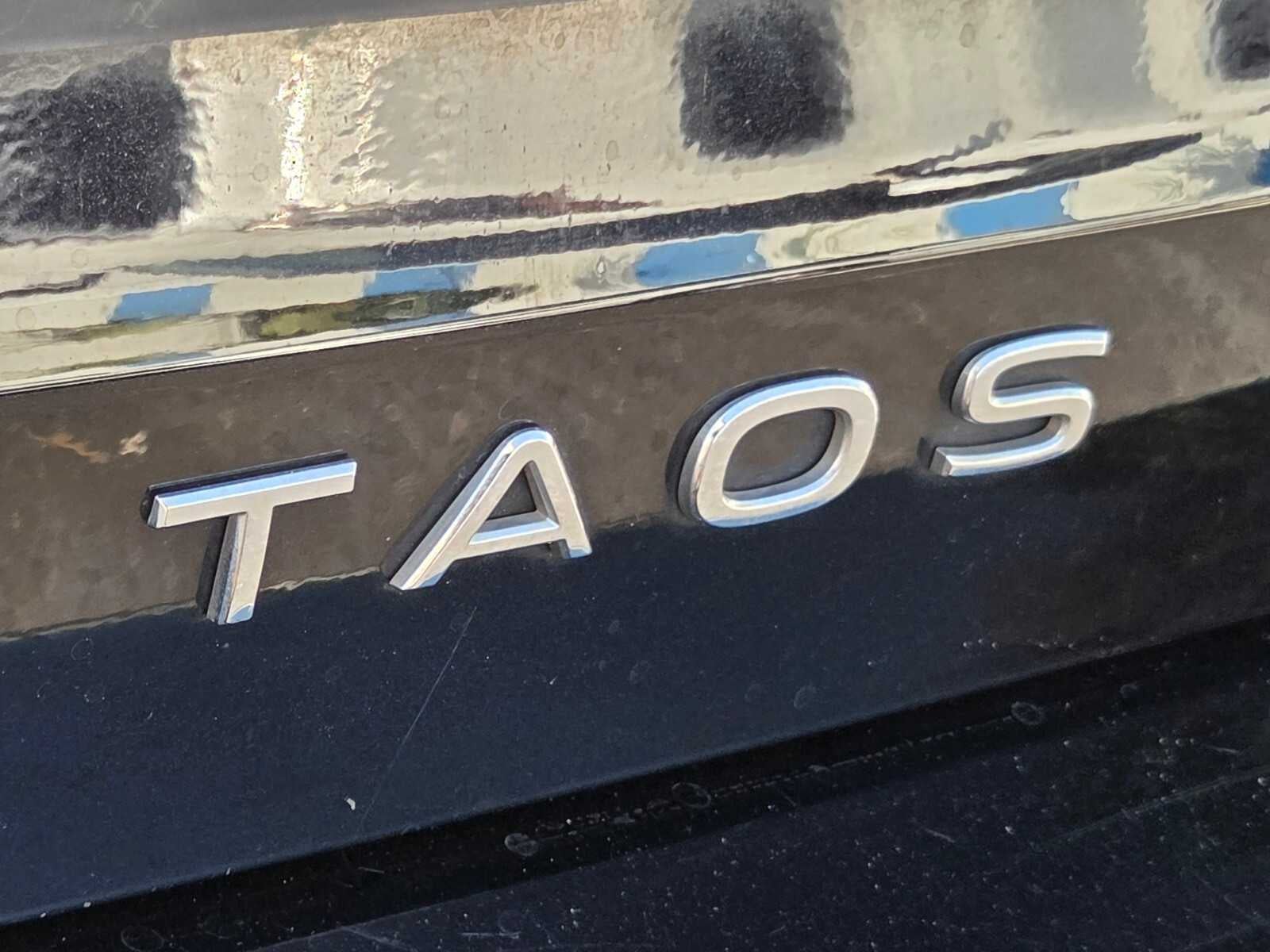 2022 Volkswagen Taos SE