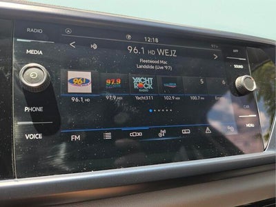 2023 Volkswagen Taos SE