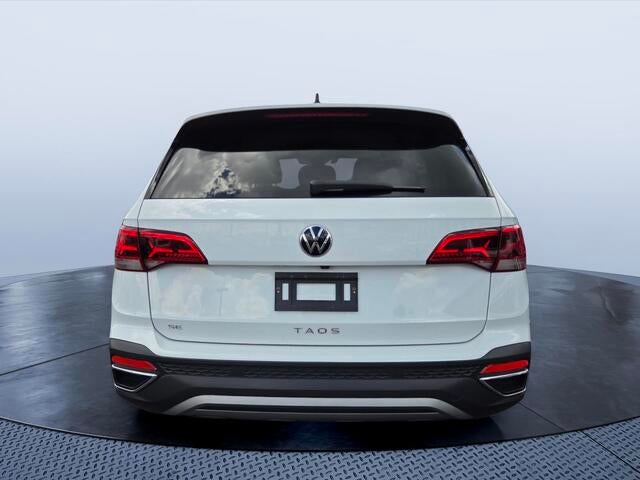 2023 Volkswagen Taos SE