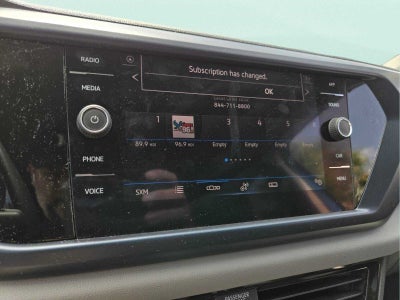 2022 Volkswagen Taos SE