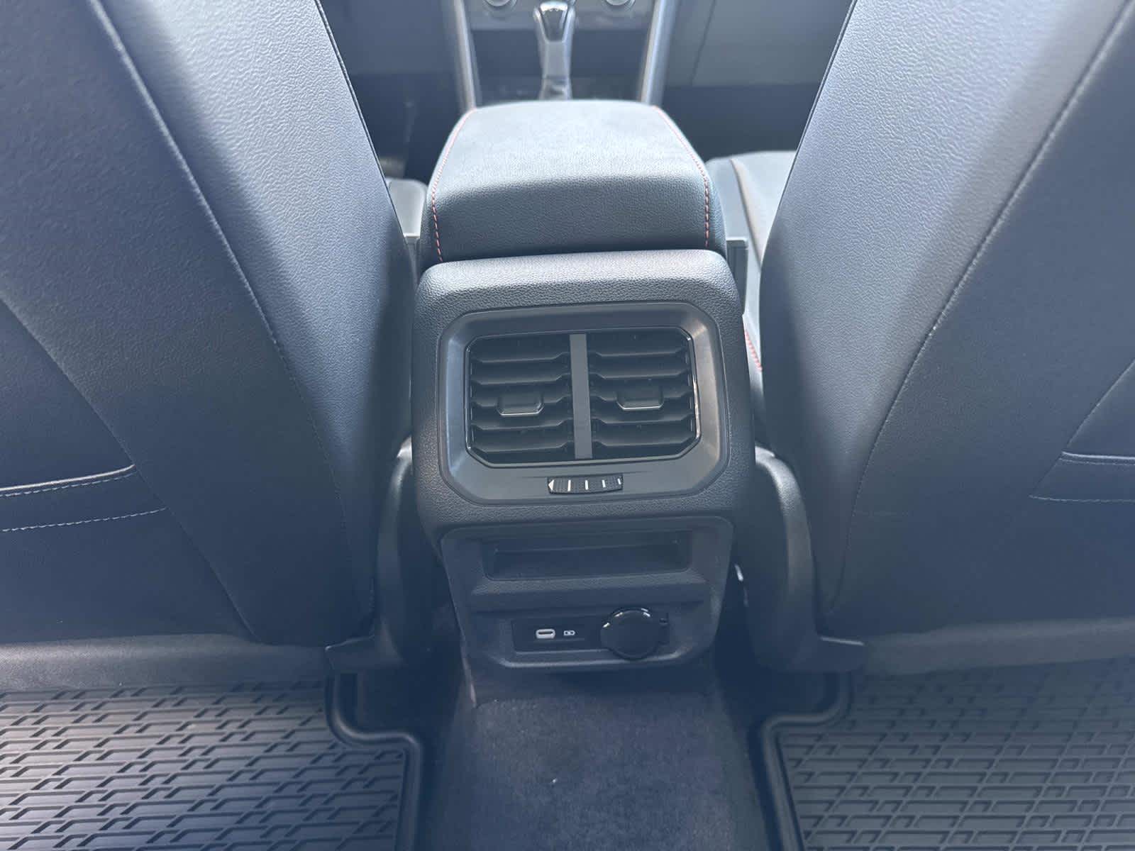 2024 Volkswagen Tiguan Wolfsburg Edition