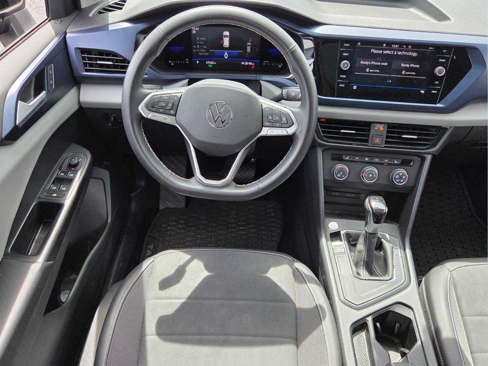 2022 Volkswagen Taos SE