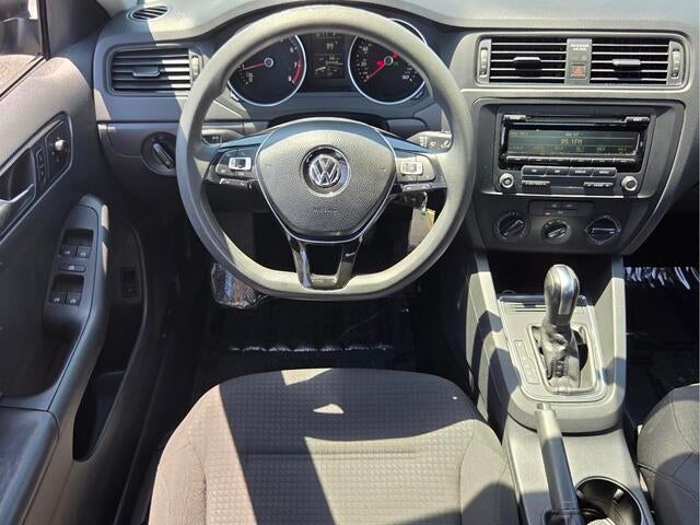 2015 Volkswagen Jetta 2.0L S
