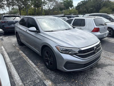 2023 Volkswagen Jetta SE