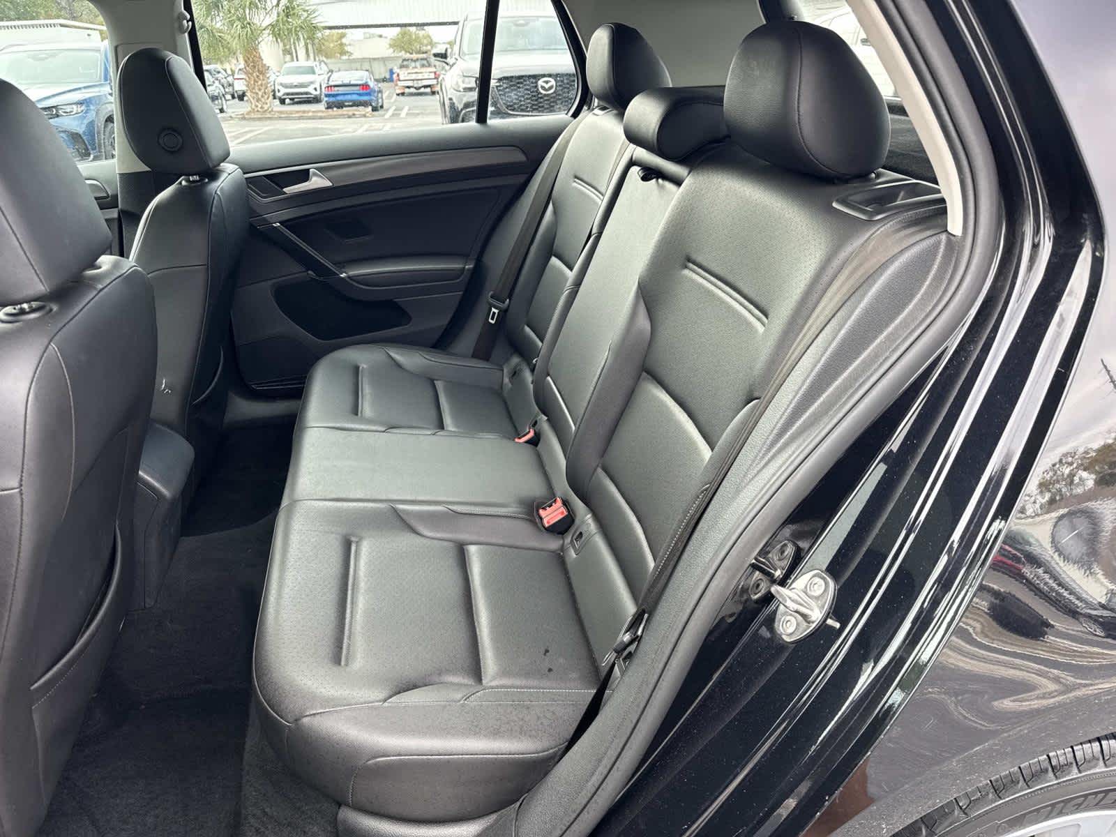 2021 Volkswagen Golf TSI