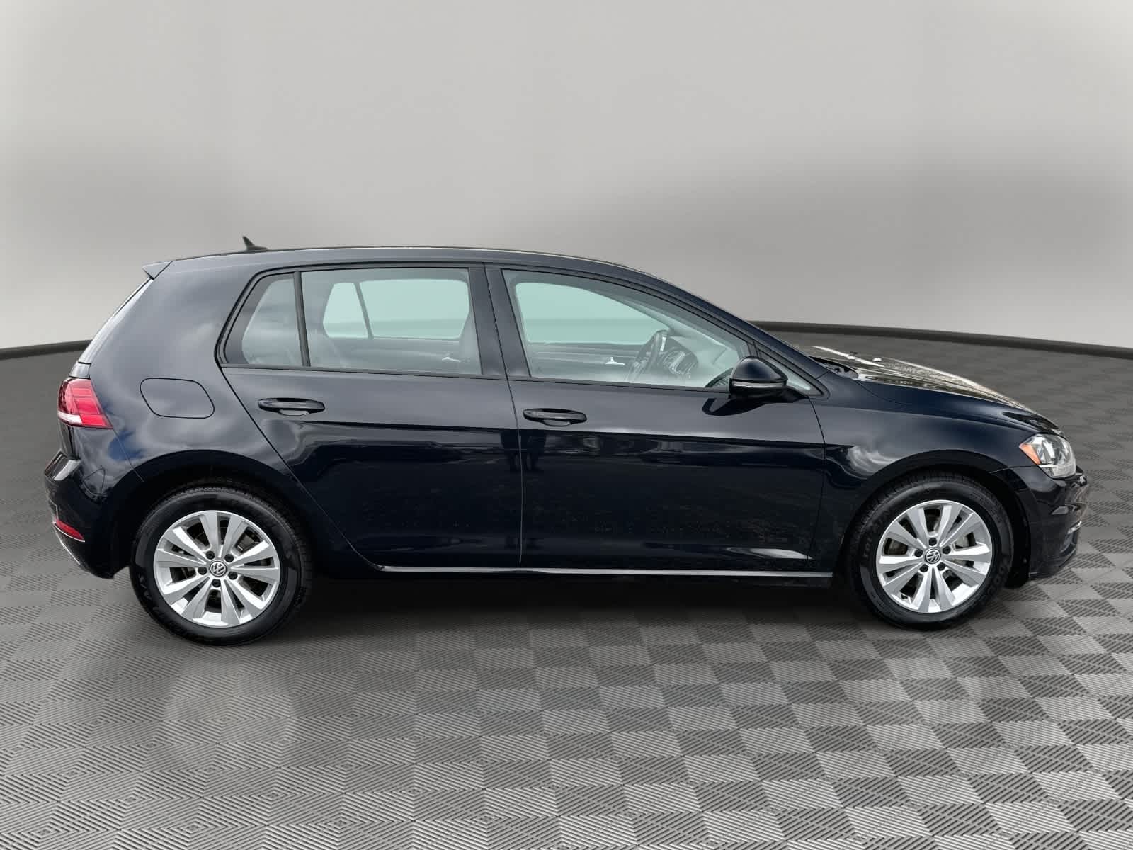 2021 Volkswagen Golf TSI