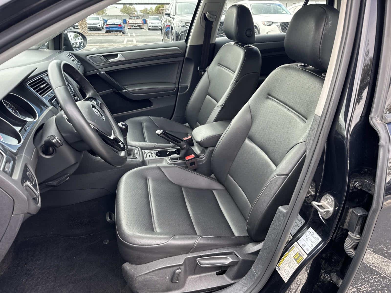 2021 Volkswagen Golf TSI