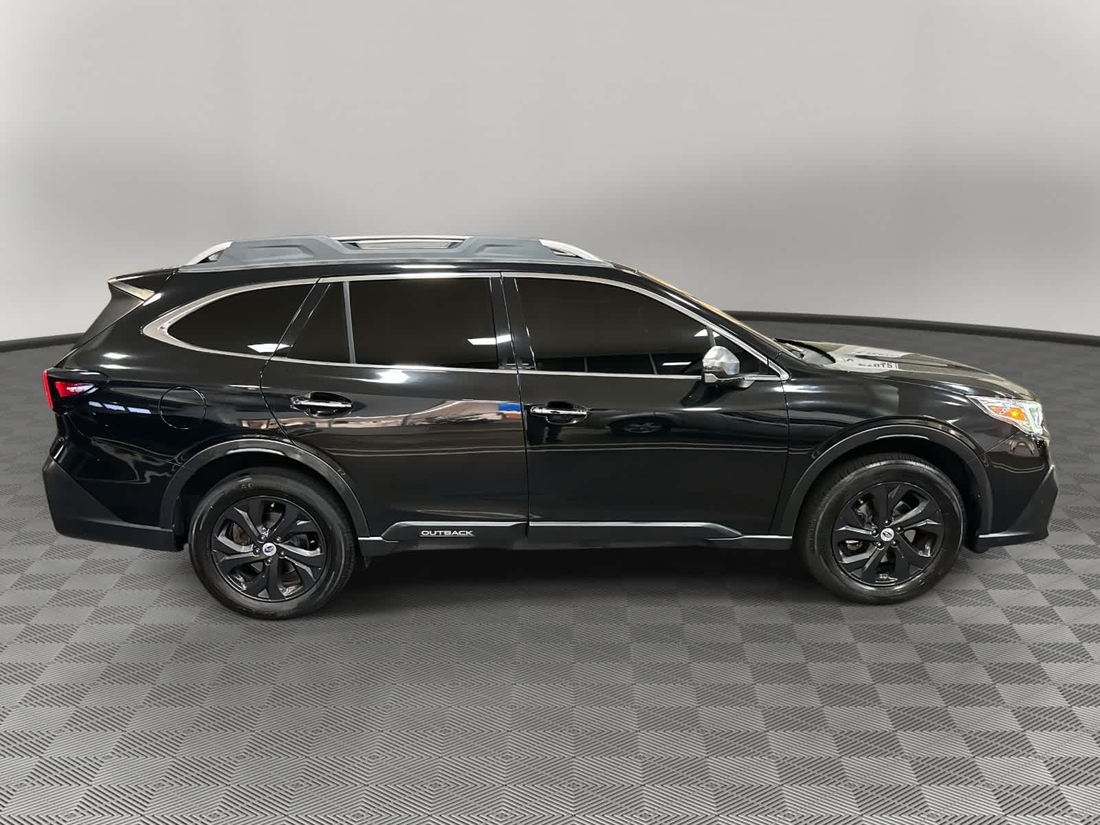 2020 Subaru Outback Touring XT