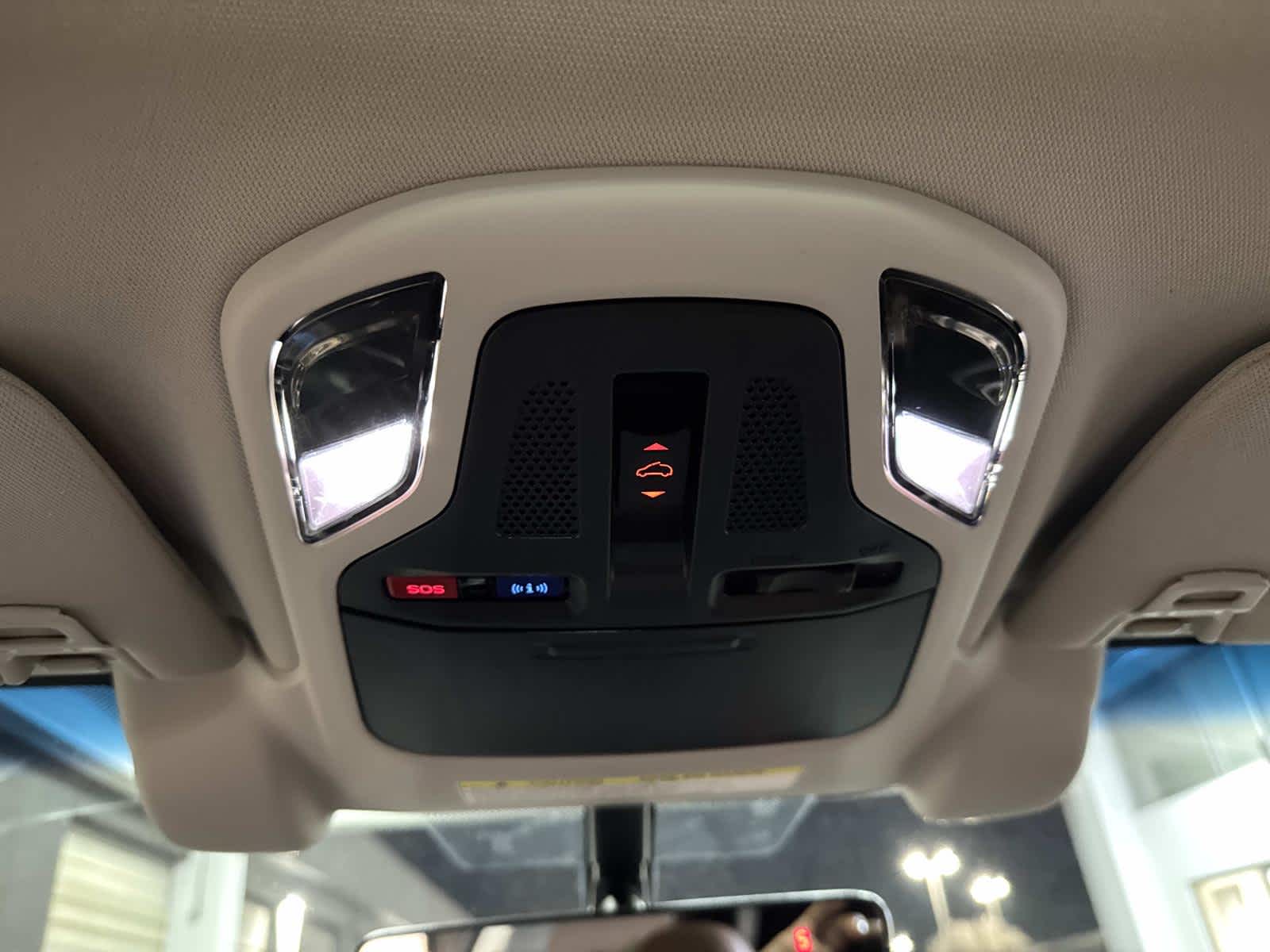 2020 Subaru Outback Touring XT