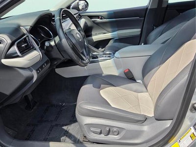2019 Toyota Camry XLE