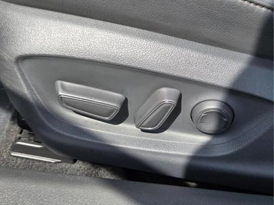 2019 Toyota Camry XLE