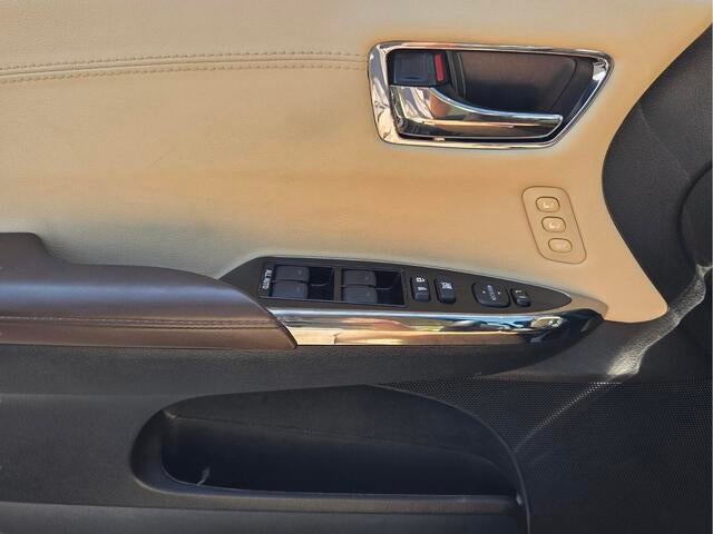 2018 Toyota Avalon Hybrid XLE Premium