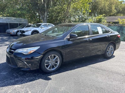 2016 Toyota Camry SE