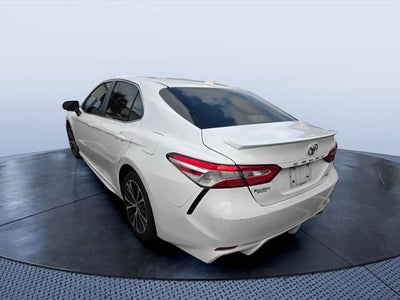2020 Toyota Camry SE