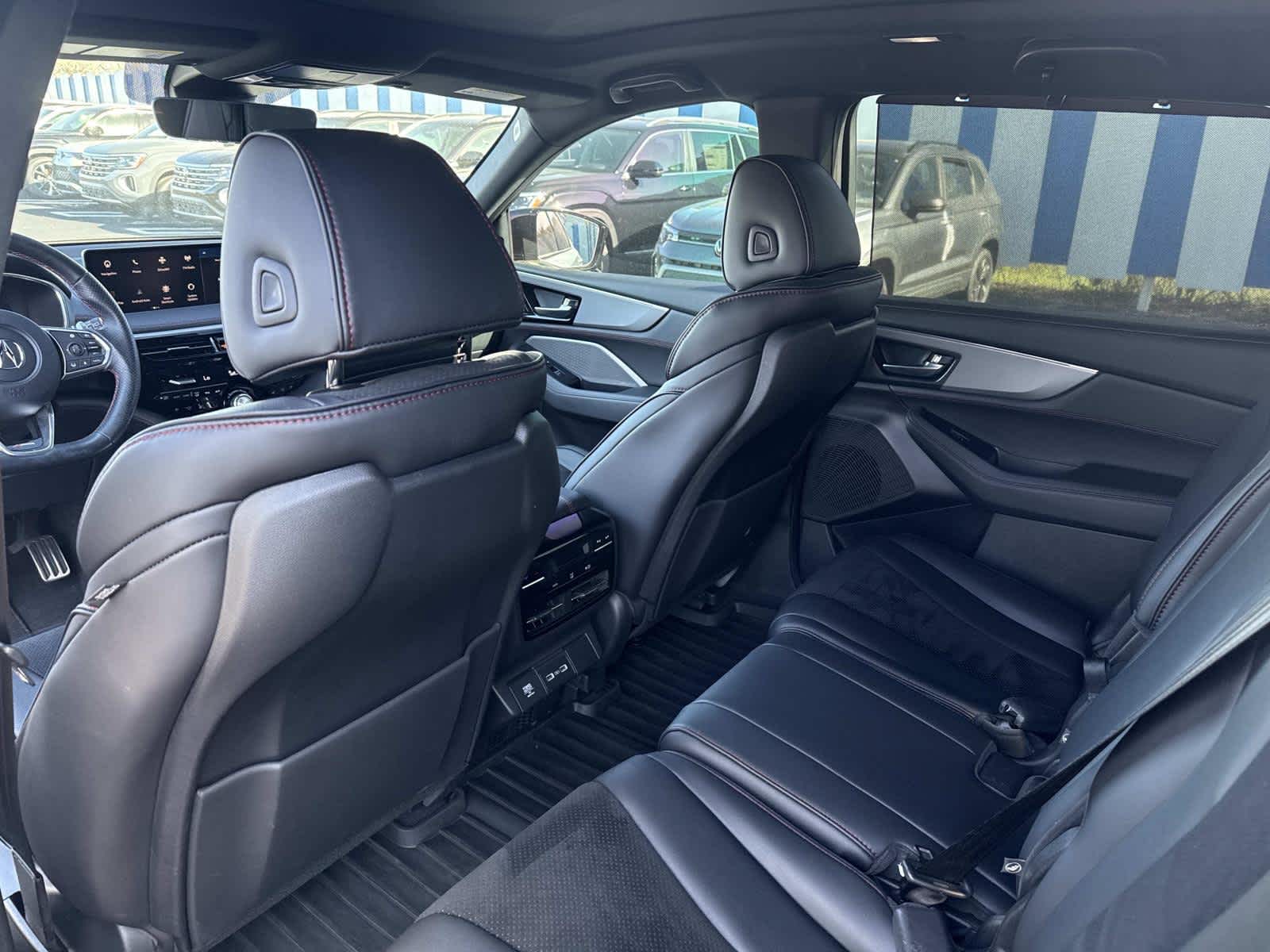 2023 Acura MDX w/A-Spec Package