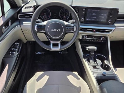 2022 Kia K5 LXS