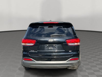 2016 Kia Sorento L