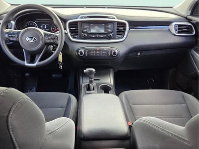 2018 Kia Sorento L