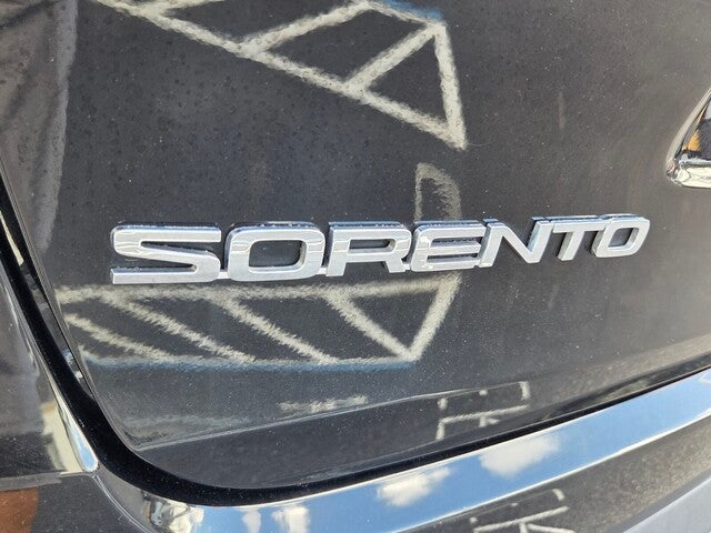 2018 Kia Sorento L