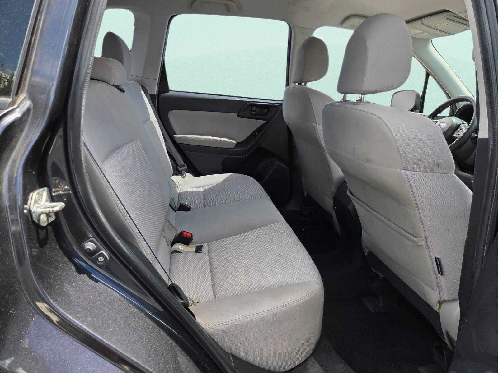 2016 Subaru Forester 2.5i