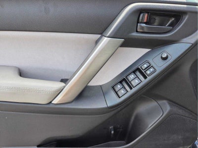 2016 Subaru Forester 2.5i