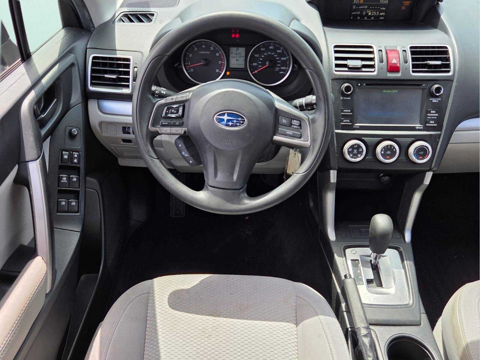 2016 Subaru Forester 2.5i