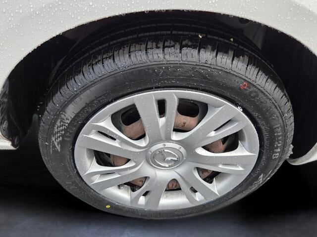 2014 Mazda MAZDA2 Sport
