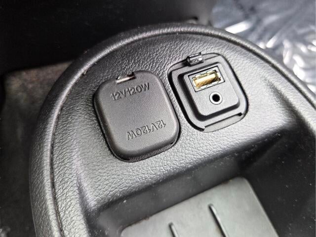 2014 Mazda MAZDA2 Sport