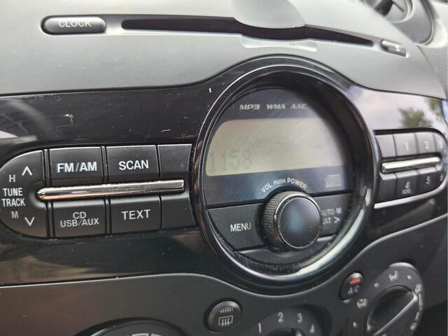 2014 Mazda MAZDA2 Sport