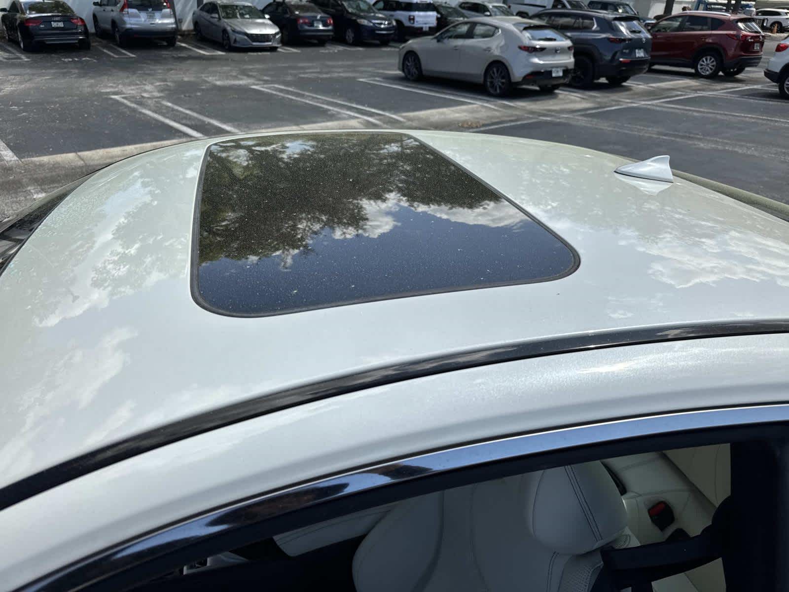 2017 INFINITI Q60 3.0t Premium