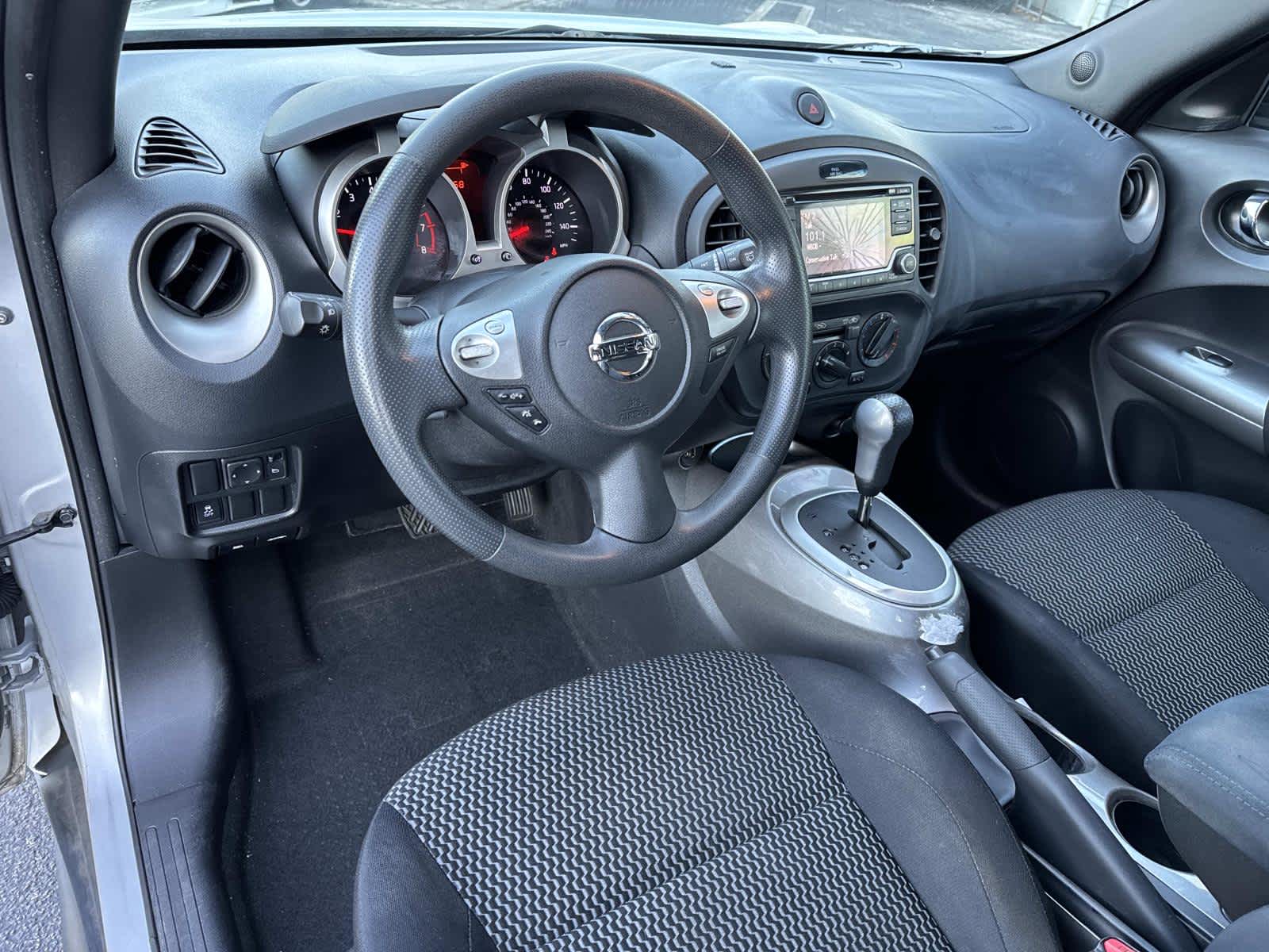 2016 Nissan JUKE S