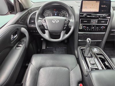 2023 INFINITI QX80 LUXE