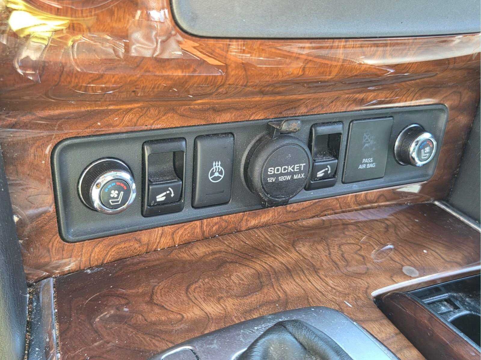 2015 INFINITI QX80 Base