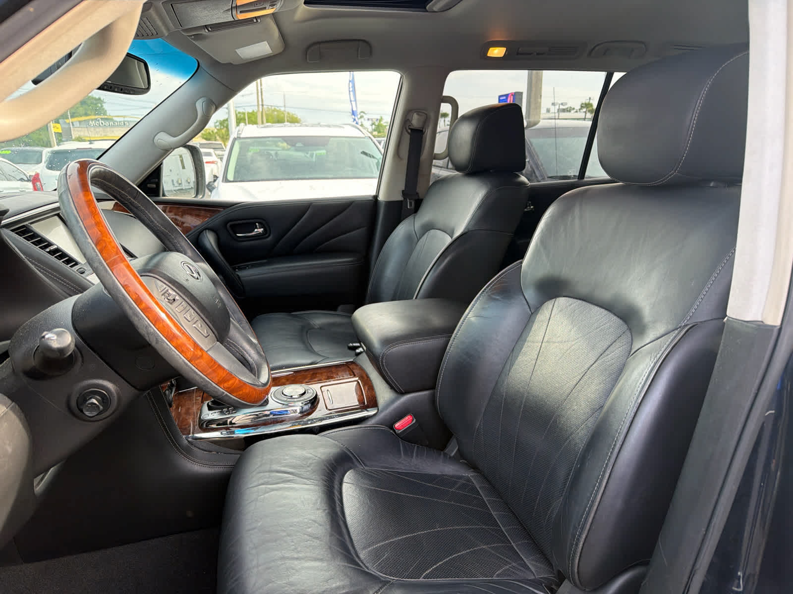 2015 INFINITI QX80 Base