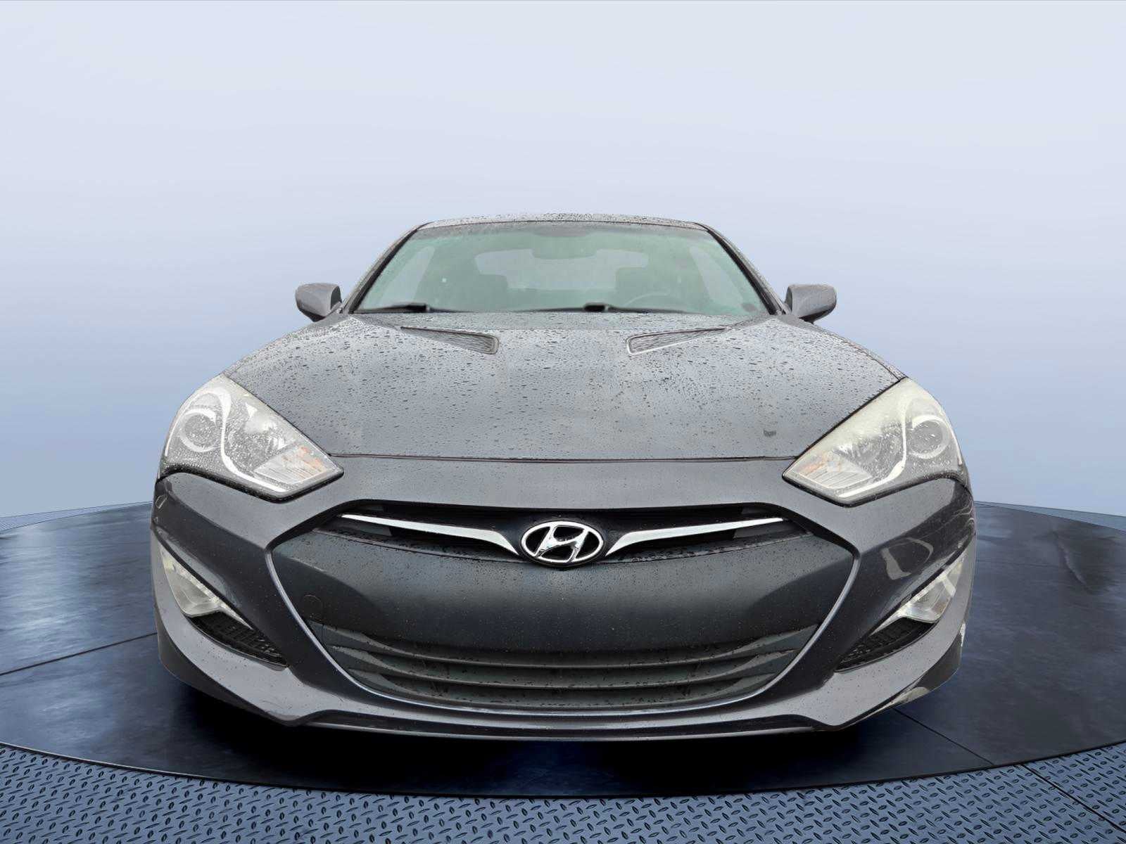 2014 Hyundai Genesis Coupe 2.0T R-Spec