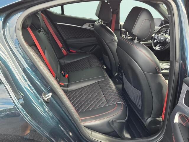 2022 Genesis G70 3.3T