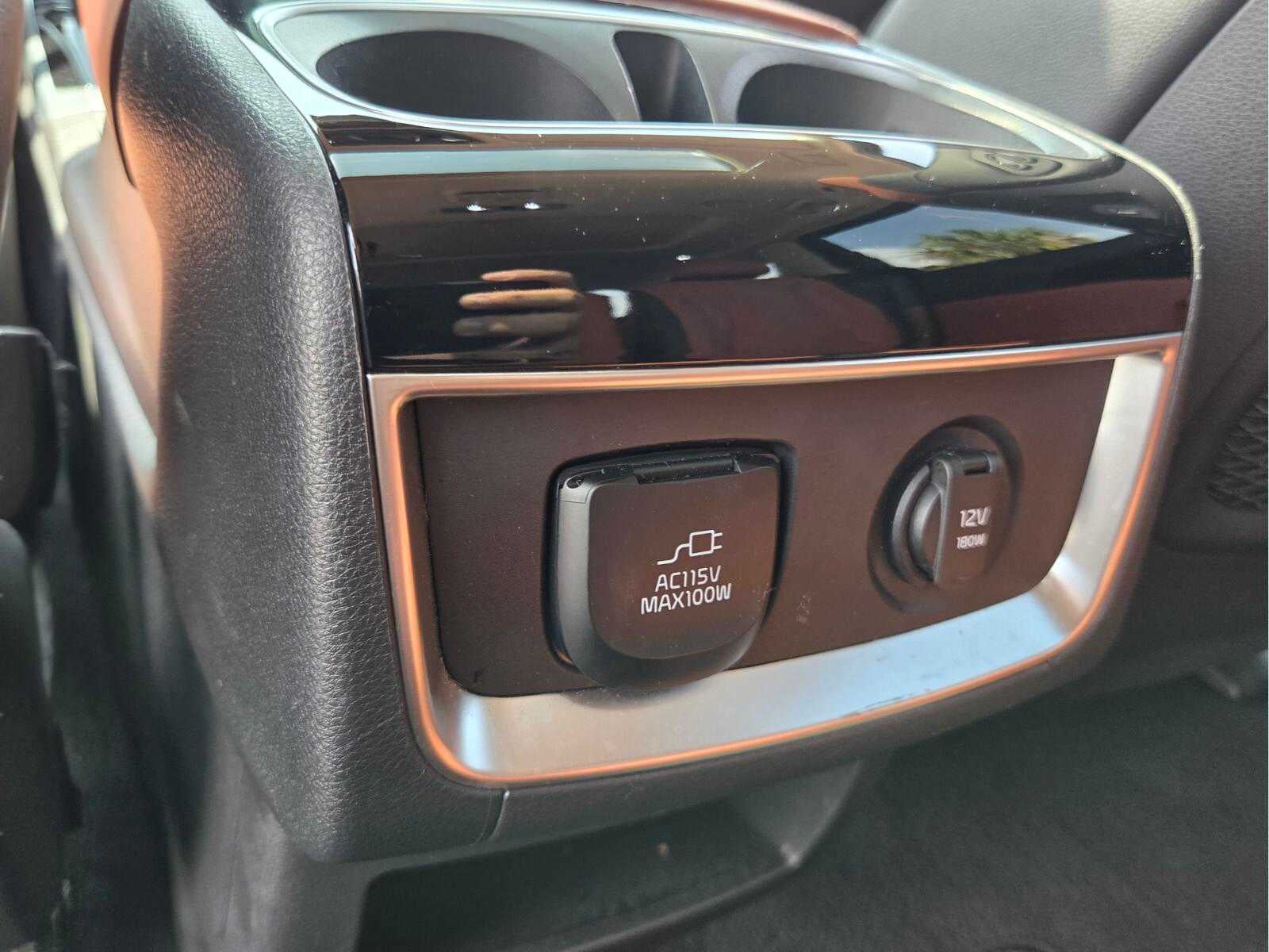 2024 Kia Carnival SX Prestige