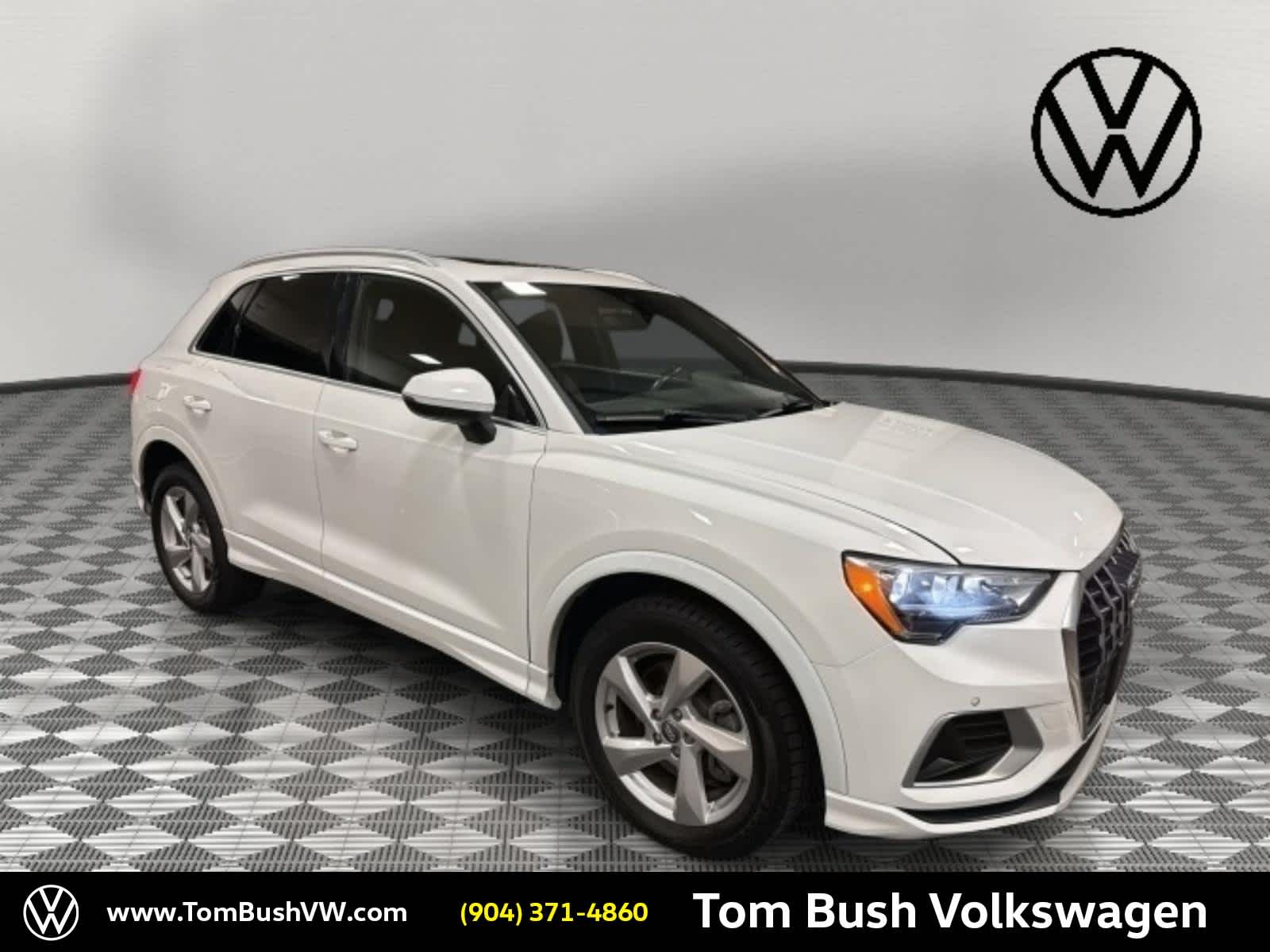 2020 Audi Q3 Premium