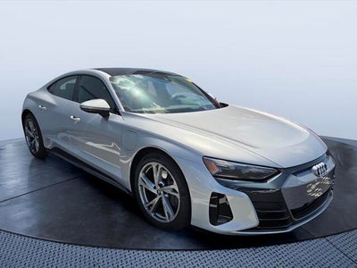 2022 Audi e-tron GT Premium Plus