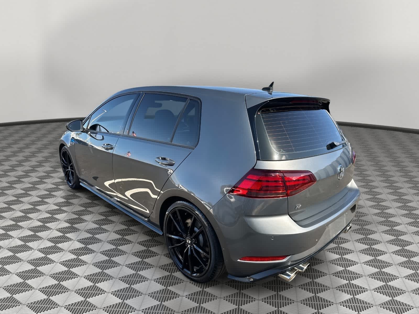 2019 Volkswagen Golf R Base